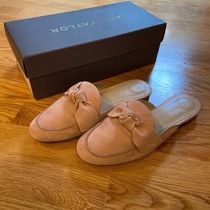 Ann Taylor suede slide pink 7